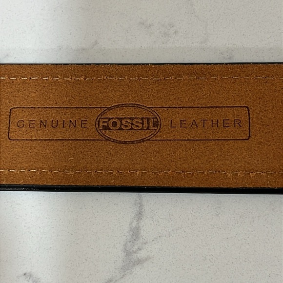 Genuine Fossil Leather Belt New Without Tags - Picture 4 of 8